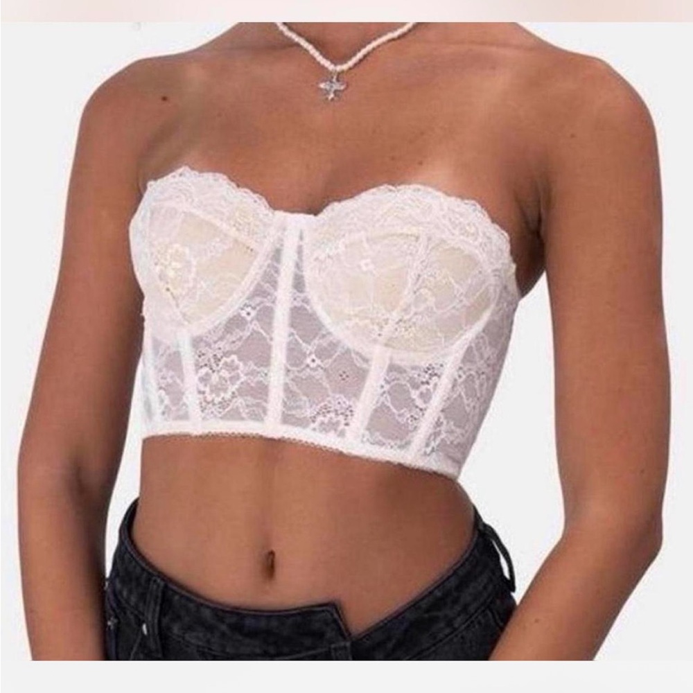 Adika Cream Lace Bustier